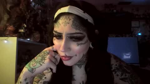 chubbygothgirlfriend online show from May 14, 6:20 am
