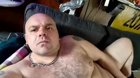 chubbyman40 online show from April 27, 11:19 am