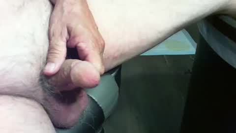 Snapshot of chubtoy chatting on October 3, 1:52 pm chubtoy online show from October 3, 1:52 pm