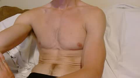 chuck5566 online show from April 9, 7:58 am