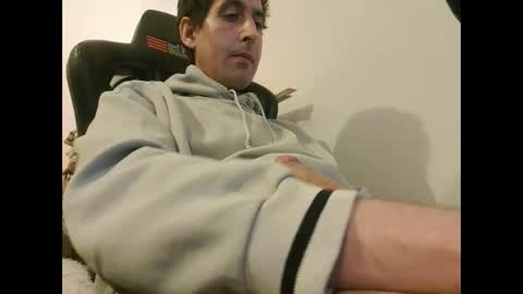 Snapshot of chuckyaegar1982 chatting on December 8, 5:55 pm chuckyaegar1982 online show from December 8, 5:55 pm