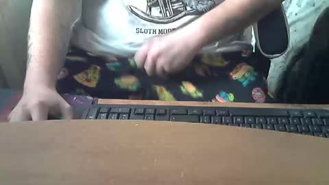 chunkisgreat online show from February 19, 3:30 pm