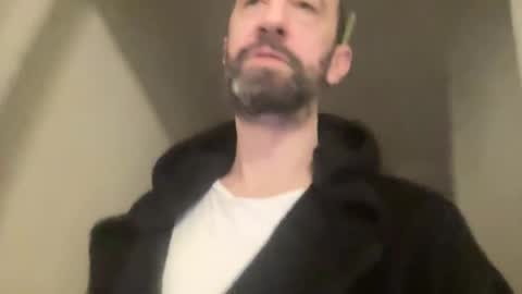 Snapshot of churchofgodcock chatting on December 14, 8:52 am Queens Worshipper online show from December 14, 8:52 am