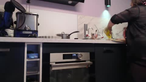 Jessica online show from April 5, 12:19 am