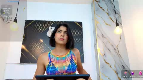 Snapshot of ciara_connor chatting on September 18, 5:09 am ... ... online show from September 18, 5:09 am