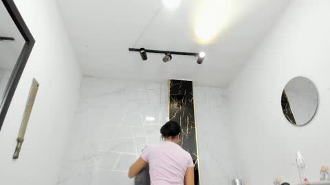 ...   ... online show from January 11, 5:01 am