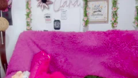 Ciara  online show from February 12, 10:04 pm