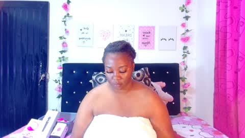 ciaraebonyxxx online show from January 17, 2:39 am