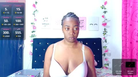 ciaraebonyxxx online show from October 7, 8:44 am