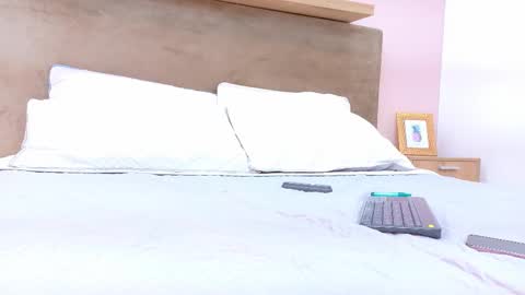 Snapshot of cielo_rivera chatting on January 8, 2:19 pm cielo rivera online show from January 8, 2:19 pm