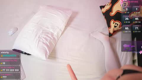 Snapshot of cii_lerry chatting on November 15, 12:30 am Lerry online show from November 15, 12:30 am