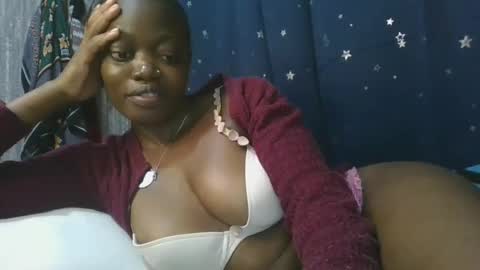 cilia petite online show from February 21, 7:10 pm