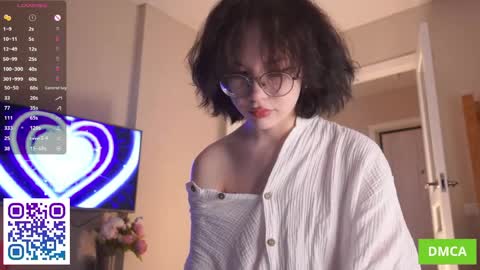   L  online show from June 5, 5:47 am