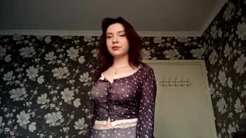 Anne online show from March 6, 9:06 am