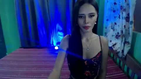 Cindy  online show from December 4, 1:26 am