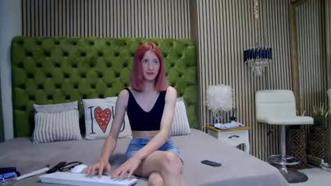 Snapshot of cindyfinesse chatting on July 9, 9:13 am CindyFinesse online show from July 9, 9:13 am