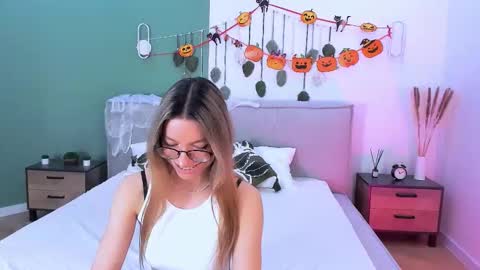 cindymori online show from October 26, 2:34 pm