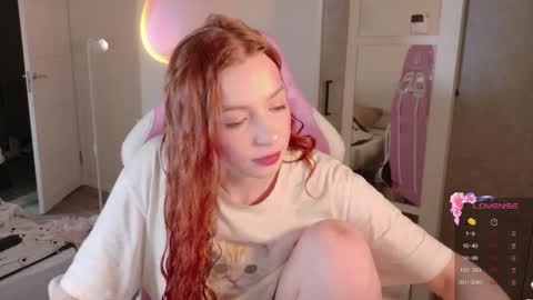 Maddy online show from December 15, 1:43 am