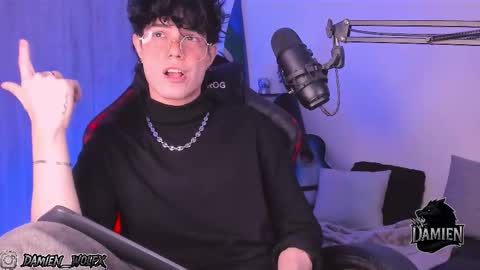 David     Independent Model online show from September 19, 2:57 am