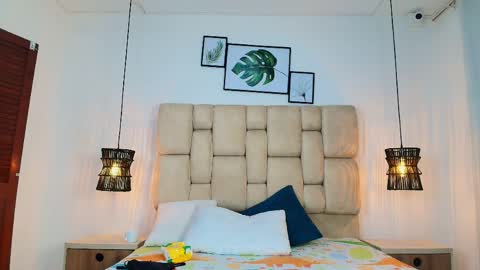 cinthiabaker online show from April 20, 12:08 pm