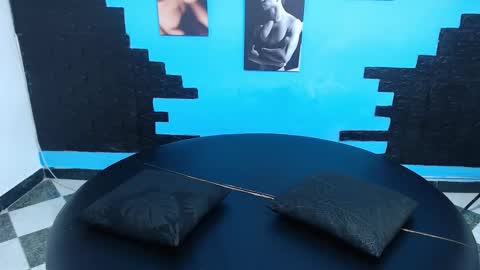 Cinthya online show from January 9, 3:15 pm