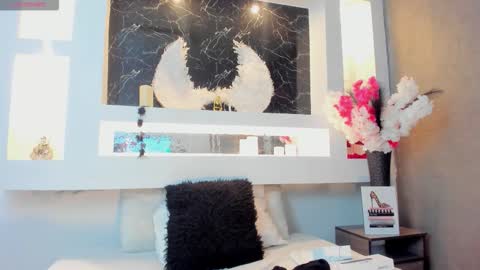 Cinthya  online show from September 12, 12:27 pm