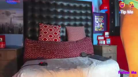 cinthya_walker1 online show from July 29, 5:00 pm