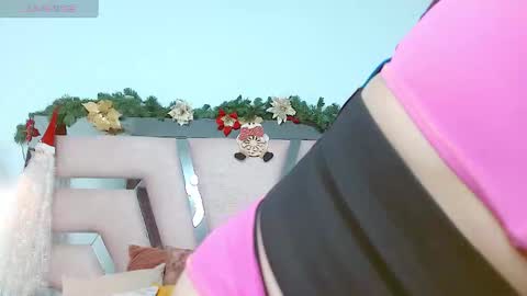 Cintia Hills online show from December 19, 4:02 am