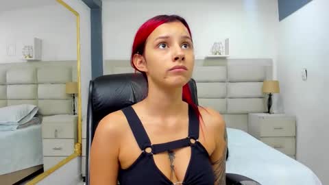 CintiaCollins  online show from November 16, 8:14 pm