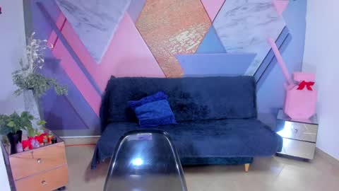  CINTIA  online show from January 18, 11:32 am