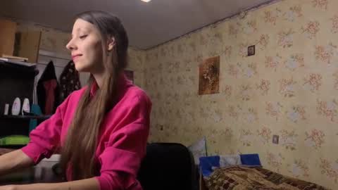 Lisa Salivan online show from November 4, 9:19 am