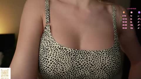 Sandy online show from April 21, 7:50 pm