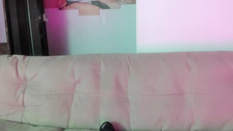 cirosky_elchicopolla online show from March 2, 4:03 am