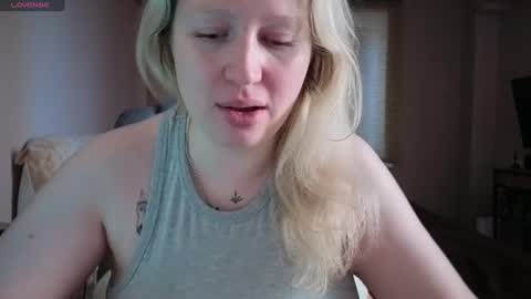 citrusblissss online show from July 30, 5:17 am