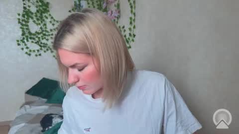 karina online show from September 19, 9:43 am