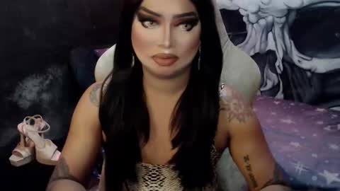 QUEEN CESS online show from November 2, 1:57 pm