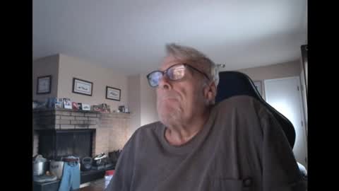 Snapshot of cjscout chatting on January 17, 11:07 pm cjscout online show from January 17, 11:07 pm