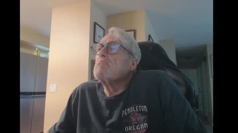 Snapshot of cjscout chatting on September 24, 7:28 pm cjscout online show from September 24, 7:28 pm