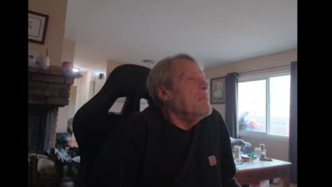 Snapshot of cjscout chatting on October 13, 7:25 pm cjscout online show from October 13, 7:25 pm