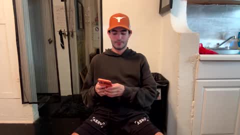 ckeefer96 online show from April 3, 8:07 pm