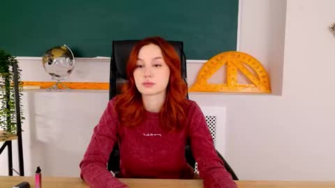 Claire online show from November 30, 2:54 pm