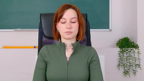 Claire online show from March 17, 2:53 pm