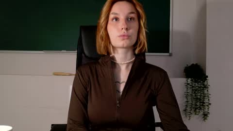 Snapshot of clairemathis chatting on May 10, 3:06 pm Claire online show from May 10, 3:06 pm