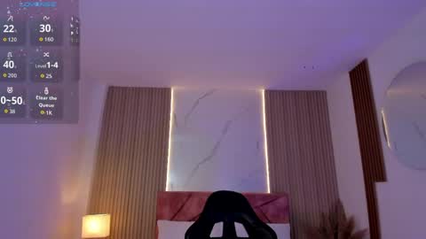 Snapshot of clairemillerx chatting on June 4, 7:53 pm clairemillerx online show from June 4, 7:53 pm