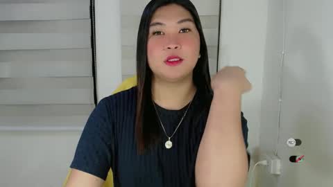 CLAIRE online show from March 10, 2:48 pm