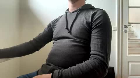 clamshive7 online show from October 18, 9:21 am