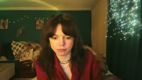 Snapshot of clancyosbourne chatting on April 25, 6:05 pm Clancy online show from April 25, 6:05 pm