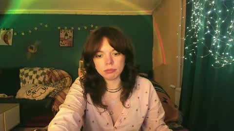 Snapshot of clancyosbourne chatting on May 18, 5:41 pm Clancy online show from May 18, 5:41 pm
