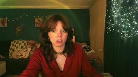 Snapshot of clancyosbourne chatting on June 6, 5:50 pm Clancy online show from June 6, 5:50 pm