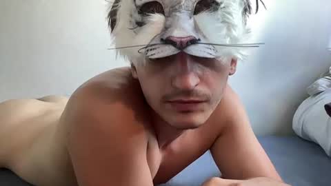 clapycat online show from July 10, 1:14 pm